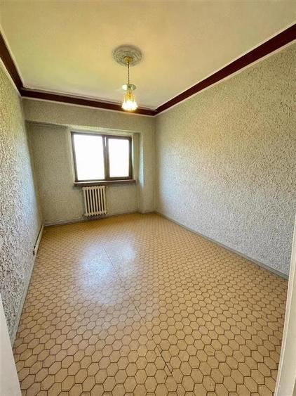 Apartament 3 camere zona Baza 3 - 3