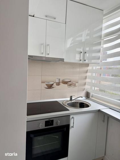 Apartament de inchiriat 3 camere,zona Nufarul - 11