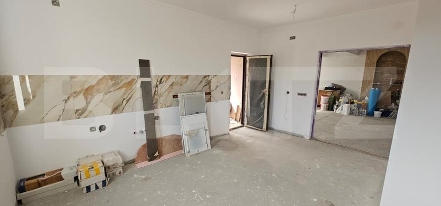 Casă individuală cu 5 camere cu Teren 1000 Mp în Almașu Mic