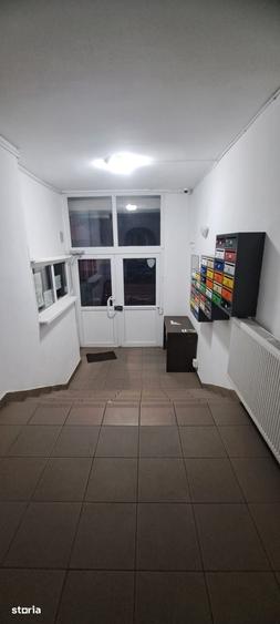 Apartament cu 2 camere decomandat în Centrul Civic