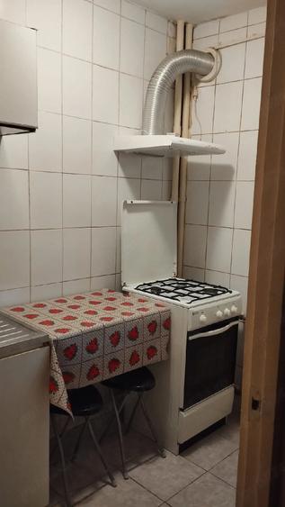 Garsonieră semidecomandată în Brazda lui Novac