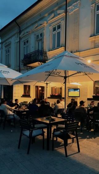 Spațiu comercial, de 100 mp, în Central