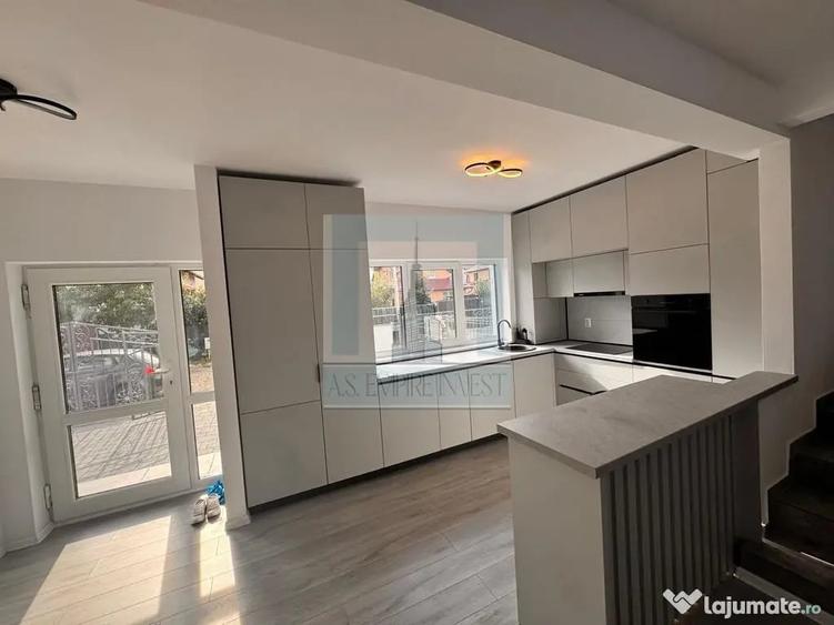 Casă cu 4 camere cu Teren 307 Mp în Sânpetru
