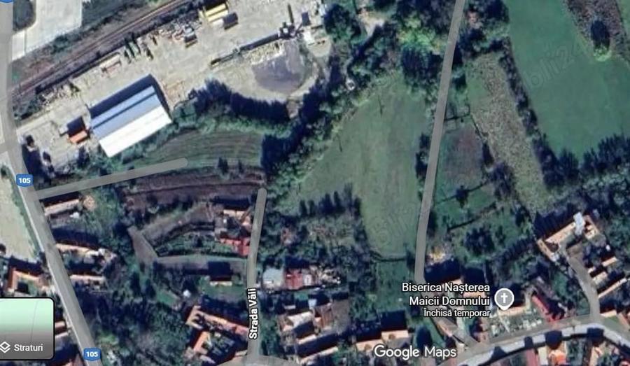 Teren de 7700 mp, în Voila
