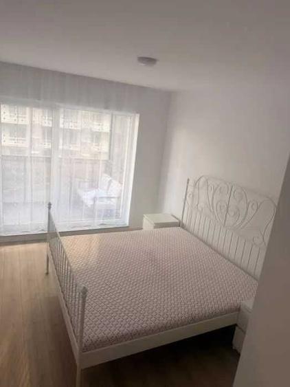 Apartament cu 2 camere decomandat în Drumul Taberei