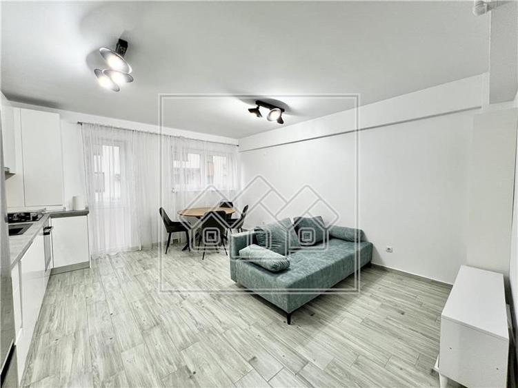 Apartament cu 3 camere nedecomandat în Turnișor
