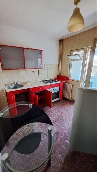 1 Mai-Turda, 2 camere de vanzare, 2/8, decomandat, an 1986 - 6