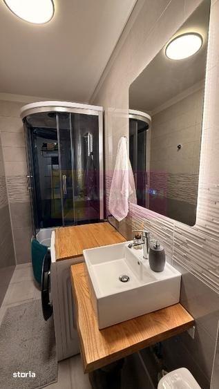 Apartament cu 3 camere în Vitan