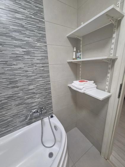 Garsonieră decomandată în Dudu