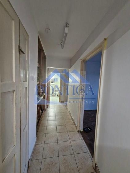 Apartament cu 3 camere decomandat în Tomis Nord