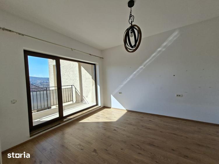 Casa/Vila De Inchiriat In Borhanci - 10