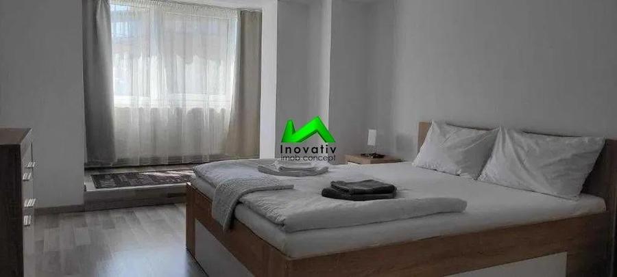 Apartament cu 3 camere decomandat, mobilat în Central