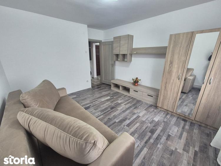 Inchiriere garsoniera decomandata zona Astra Str.Sitarului - 3