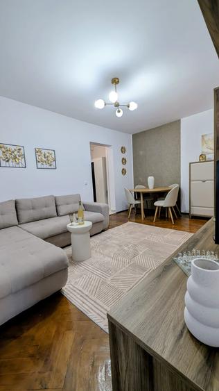Apartament cu 2 camere semidecomandat în Bucureștii Noi