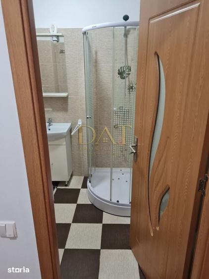 Apartament cu 3 camere în Dâmbul Rotund