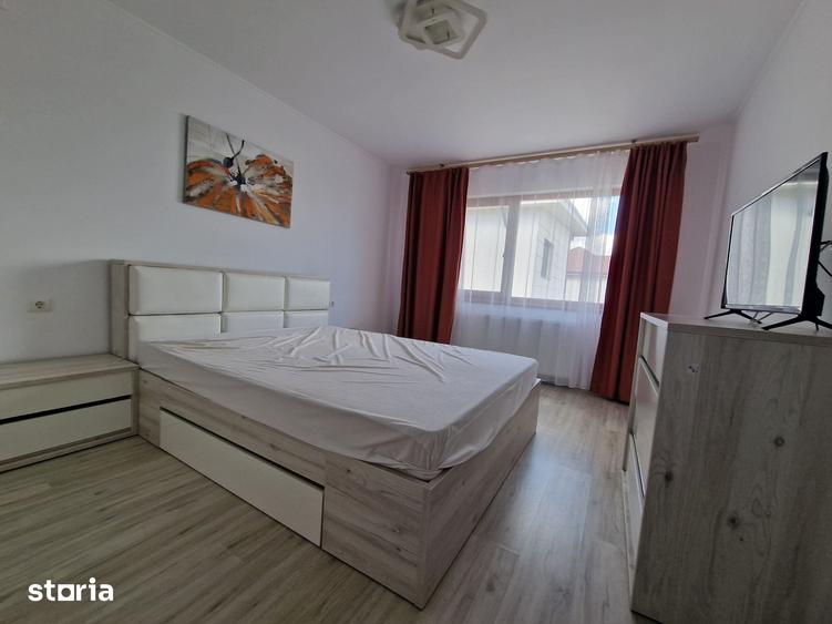 Casă cu 5 camere cu Teren 300 Mp în Central