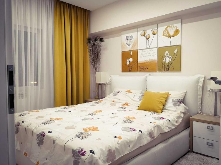 Apartament cu 3 camere decomandat în Piața
