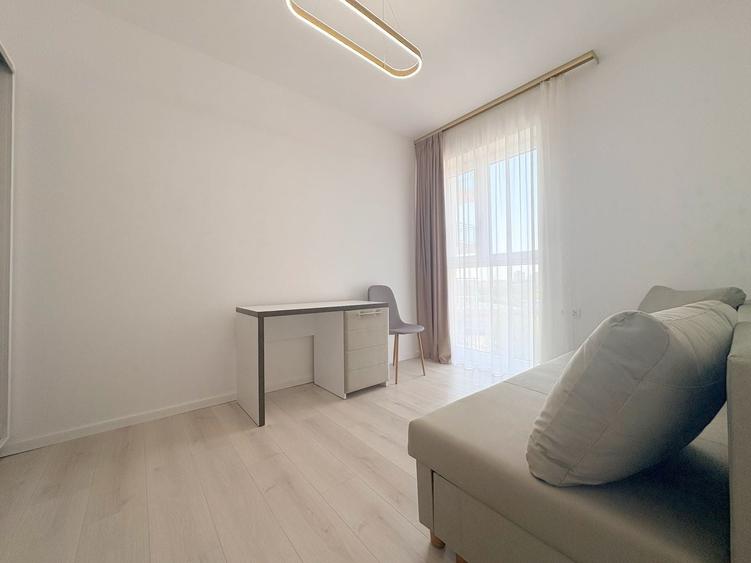 Apartament cu 3 camere decomandat, mobilat în Lipovei