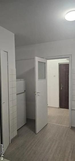 Apartament cu 2 camere semidecomandat în Berceni