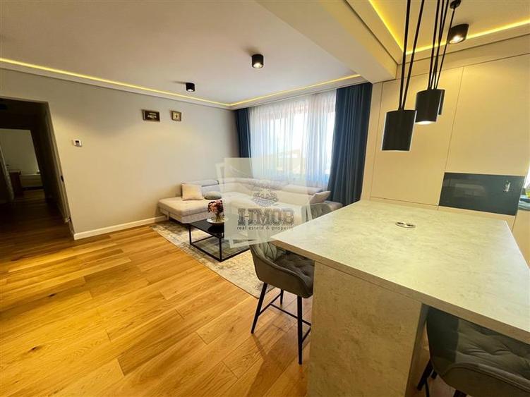Apartament cu 3 camere decomandat, mobilat în Hipodrom 1