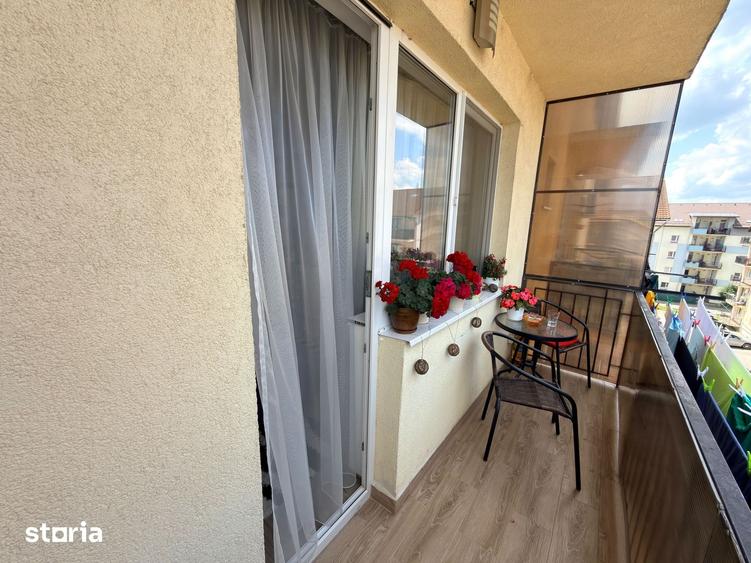 Apartament cu 3 camere în Turnișor
