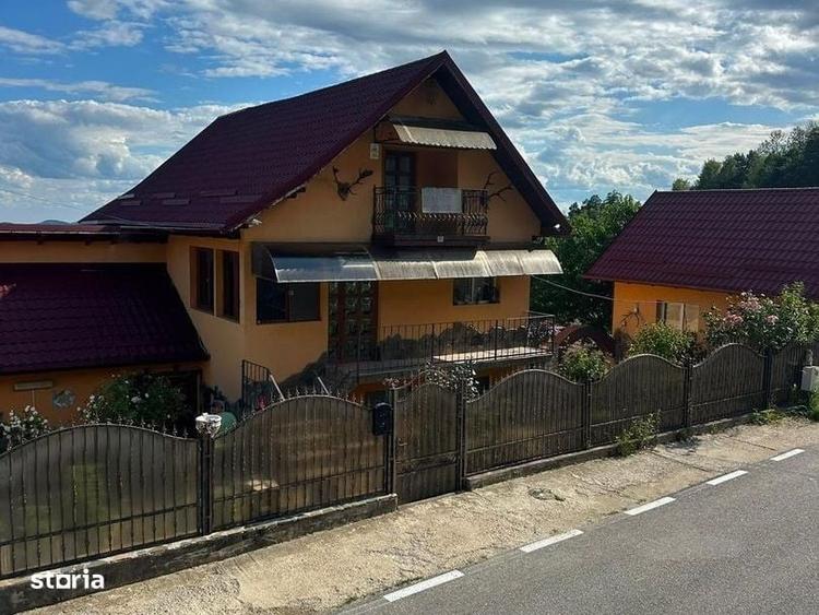 Casă cu 4 camere în Provița de Jos