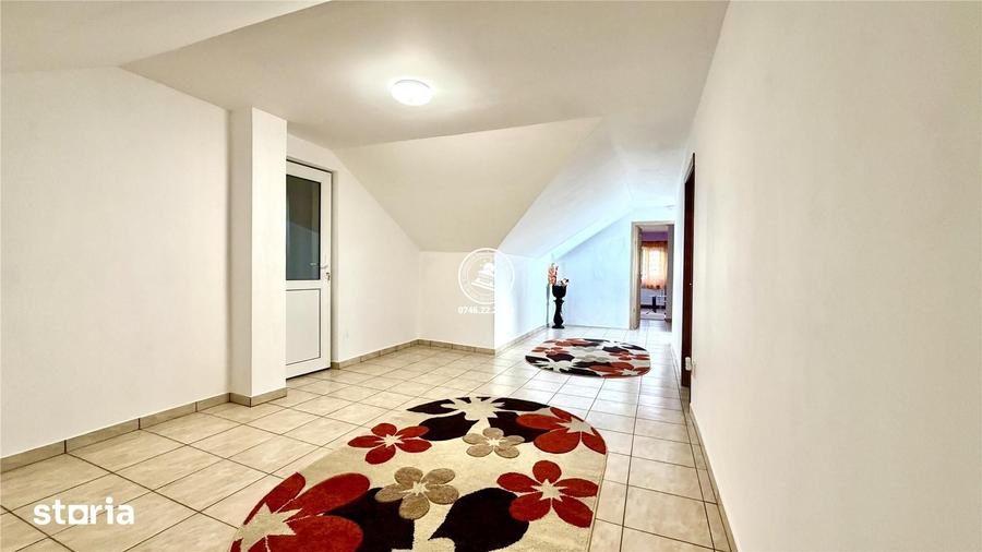 Casă cu 6 camere cu Teren 800 Mp în Victoria