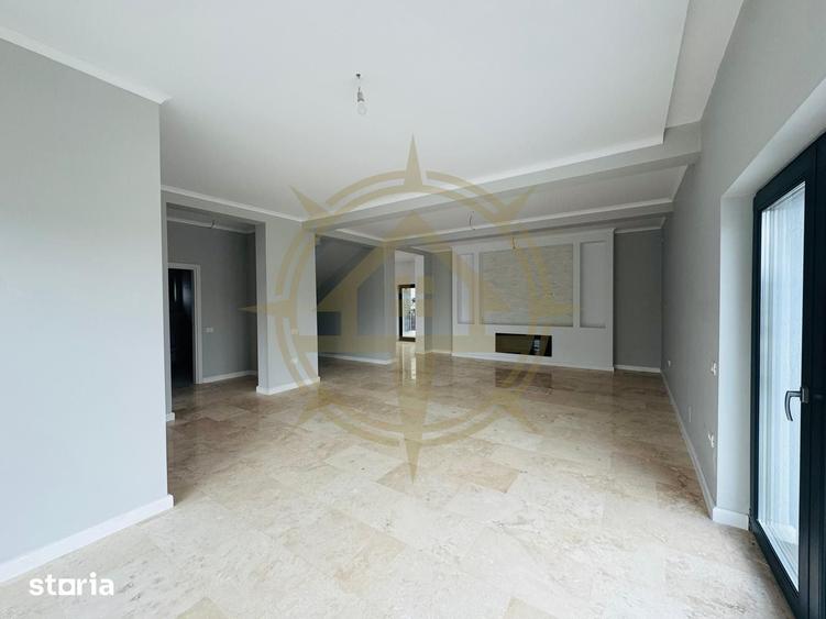 Casă cu 5 camere cu Teren 650 Mp în Crevedia
