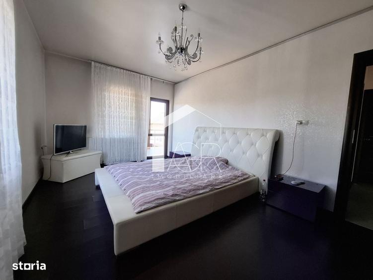 Casă cu 4 camere în Păulești
