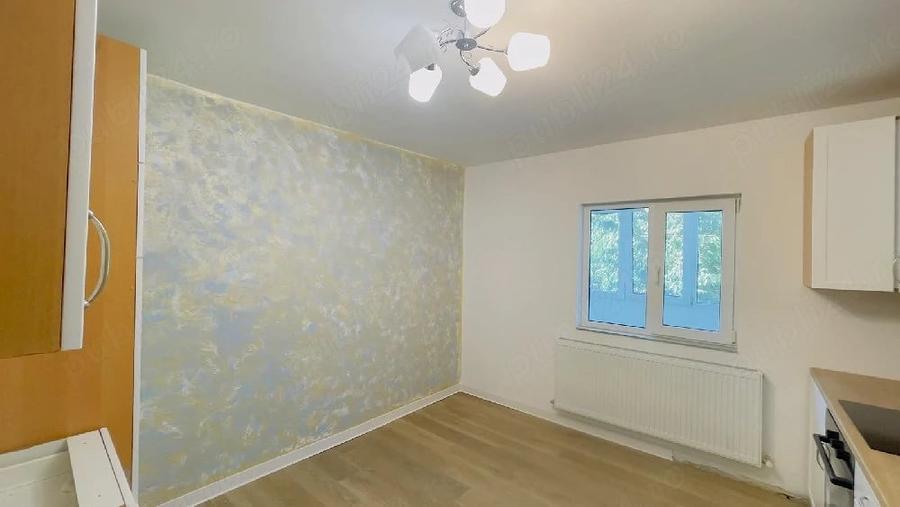 Apartament cu 2 camere decomandat în Horia