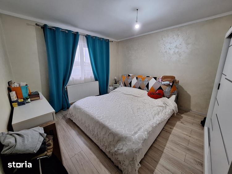 Casă cu 3 camere cu Teren 350 Mp în Hemeiuș