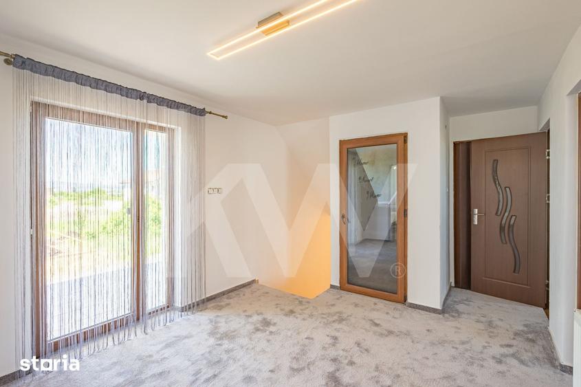 Casă cu 5 camere decomandat cu Teren 500 Mp în Veterani
