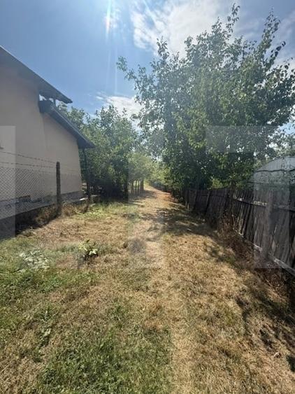 Teren agricol intravilan de 1598 mp, în Cătămărești-Deal
