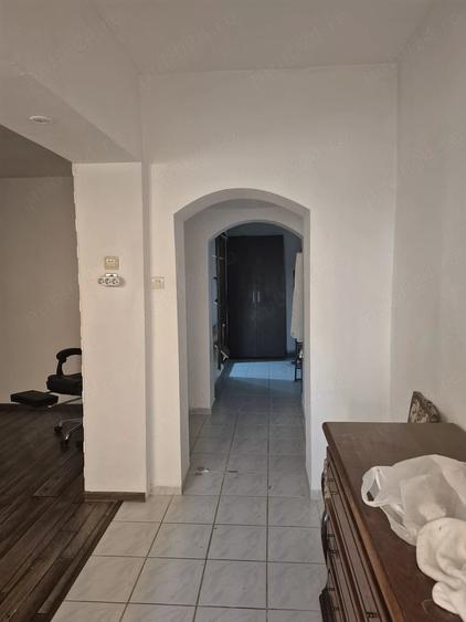 Casă cu 3 camere cu Teren 250 Mp în Bucureștii Noi