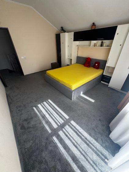 Casă individuală cu 3 camere cu Canalizare în Iosia