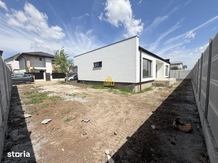 Casă cu 4 camere cu Teren 450 Mp în Ghencea