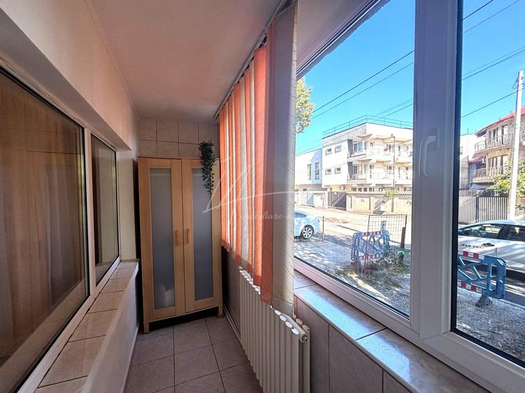 Apartament cu 3 camere semidecomandat, mobilat în Militari