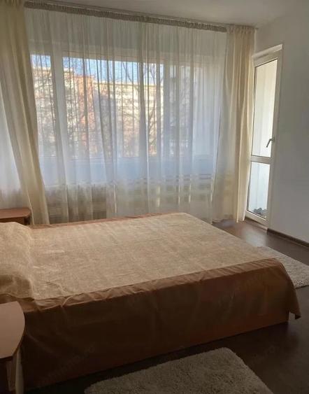 Apartament cu 2 camere semidecomandat, mobilat în Iancului