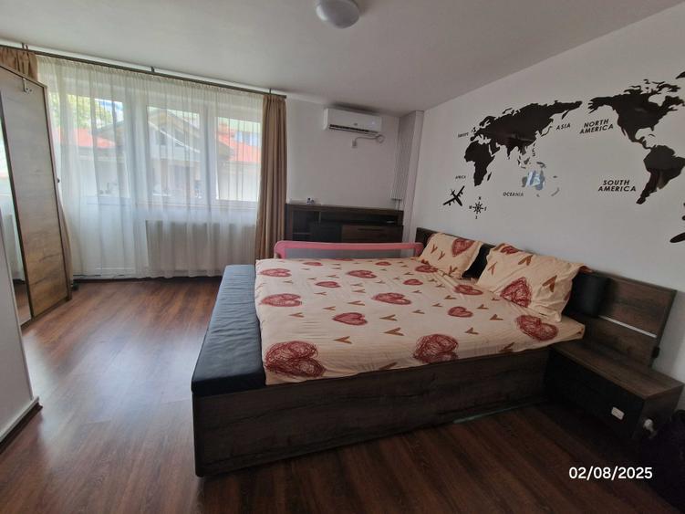 Apartament cu 3 camere decomandat în Timpuri Noi