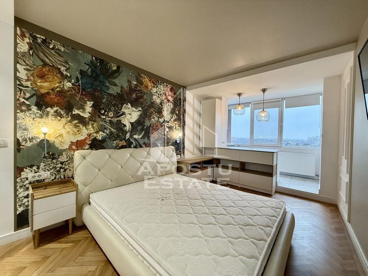 Apartament cu 3 camere semidecomandat, mobilat în Iosefin