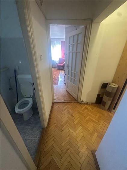 Apartament cu 2 camere decomandat, mobilat în Bucovina