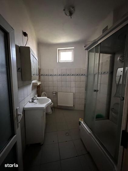 Casă cu 5 camere cu Teren 300 Mp în Ultracentral