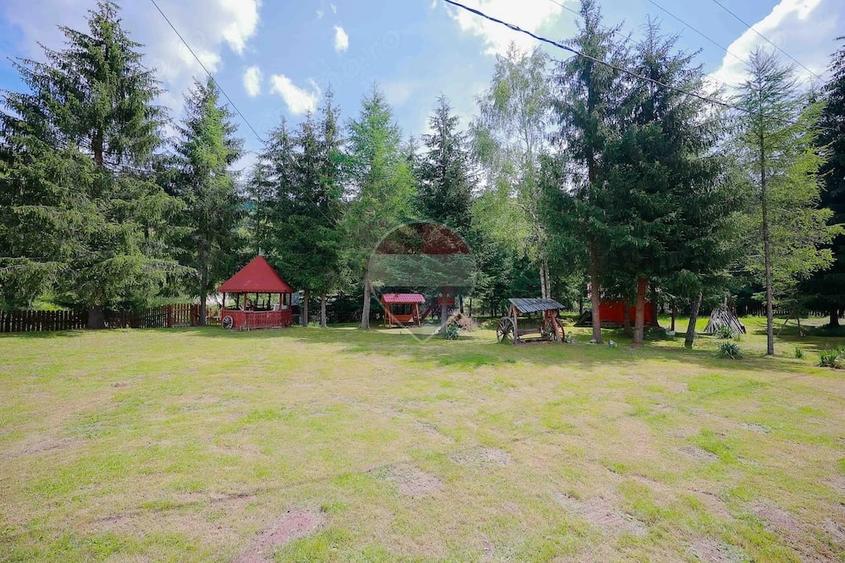 Casă cu Teren 3326 Mp în Arieșeni
