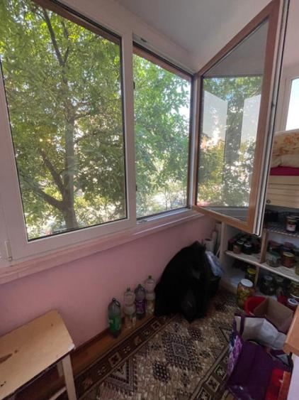 Apartament cu 2 camere decomandat în Hotvon