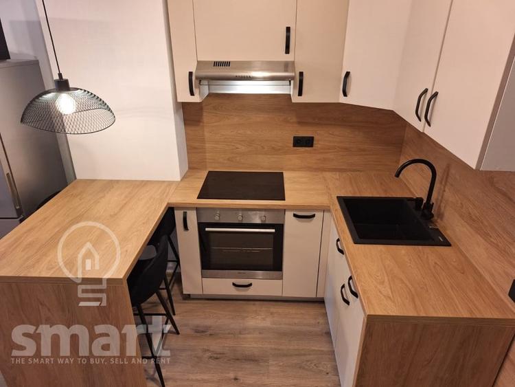 Apartament cu 2 camere semidecomandat, mobilat în Mărăști