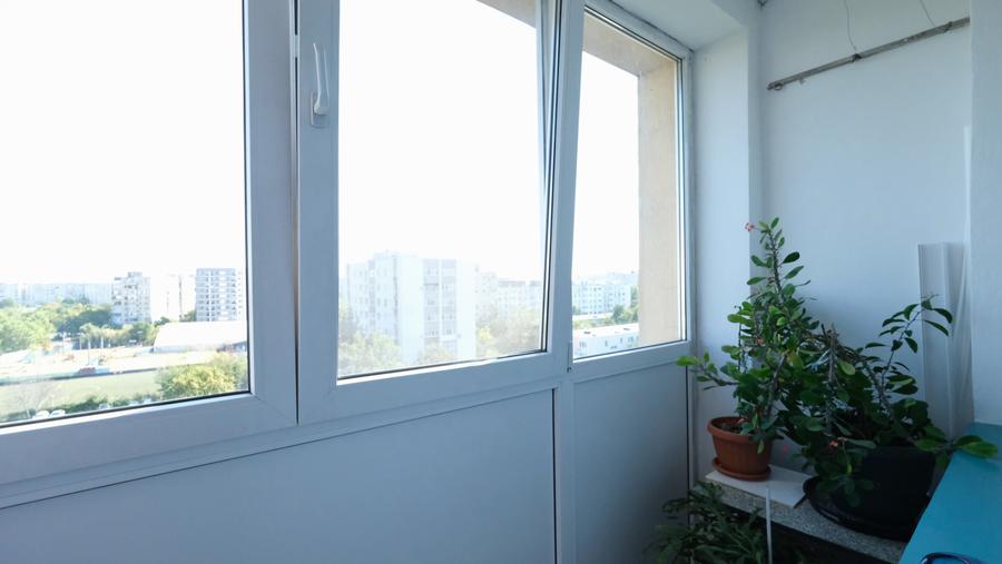 Apartament cu 2 camere decomandat în Drumul Taberei