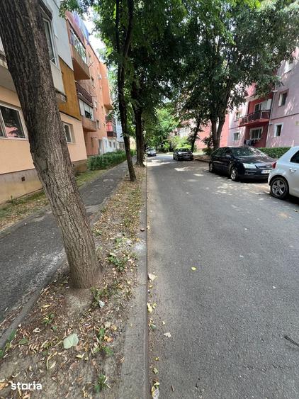 Apartament cu 3 camere în Burdea