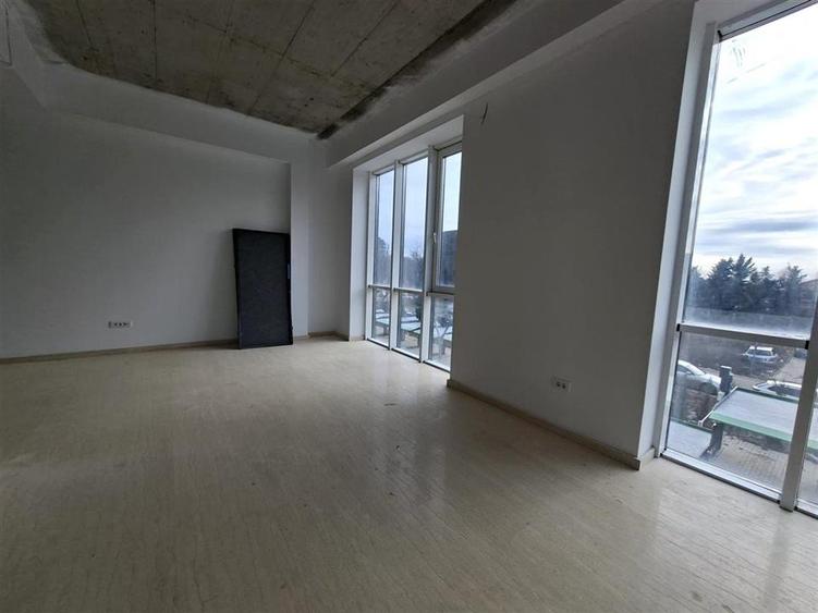 Spațiu comercial, de 108 mp, în Copou