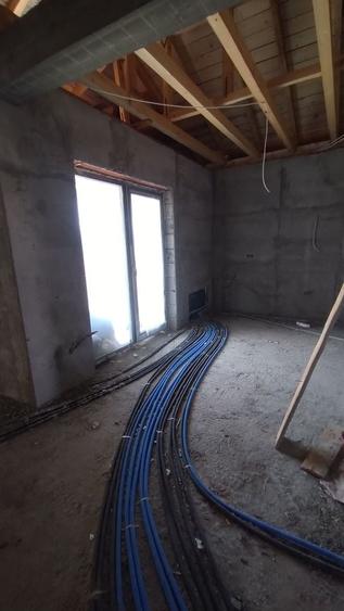 Casă individuală cu 4 camere cu Canalizare în Cumpăna