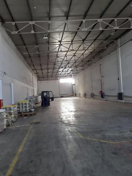 Spațiu industrial, de 380 mp, în Buciumeni